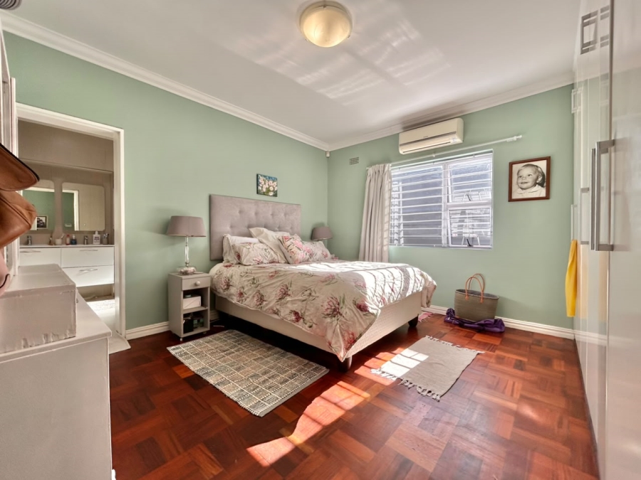 To Let 4 Bedroom Property for Rent in Plumstead Western Cape